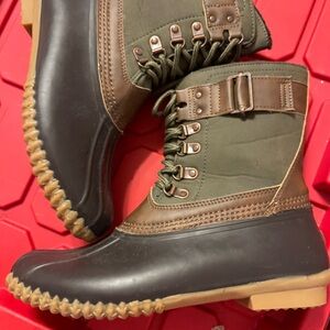 JBU Black, Brown, and Green Winter Boots
